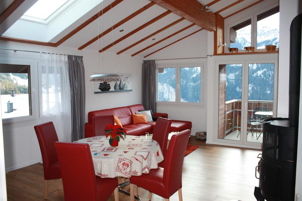 Chalet Gerbera Wengen Pokoj fotografie